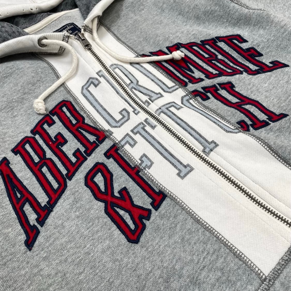 아베크롬비 그레이 배색 아치로고 기모 후드집업 XL 상품이미지5