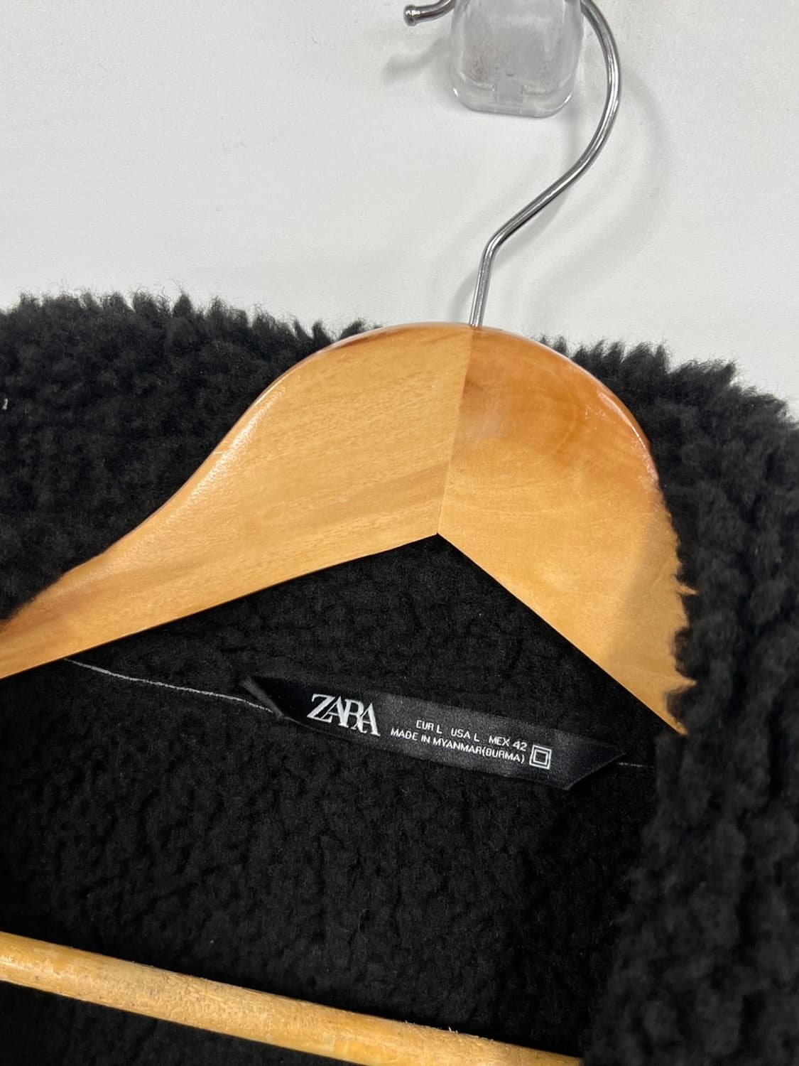 자라 B-3 남성 블랙 무스탕  상품이미지4