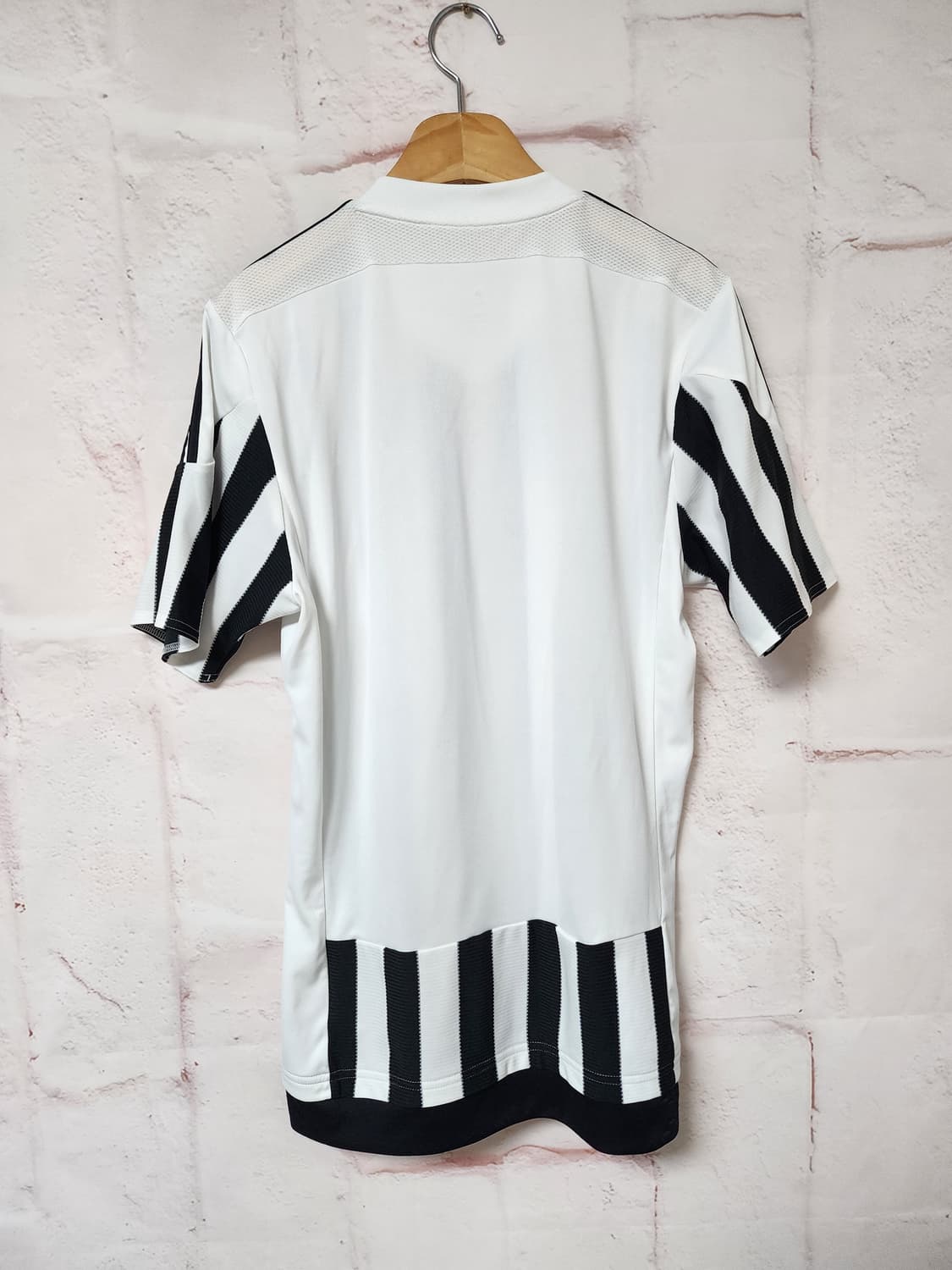 아디다스 유벤투스 홈 유니폼 상품이미지3