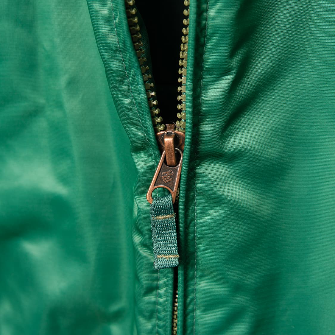 [115] 00s ROCAWEAR 로카웨어 나일론 봄버 자켓   상품이미지6