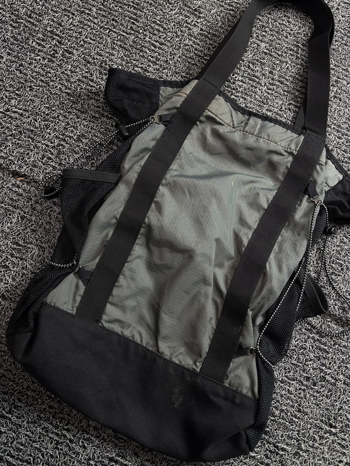 컬럼비아 USA 스트링 디테일 나일론 테크 토트백 2612 상품이미지4