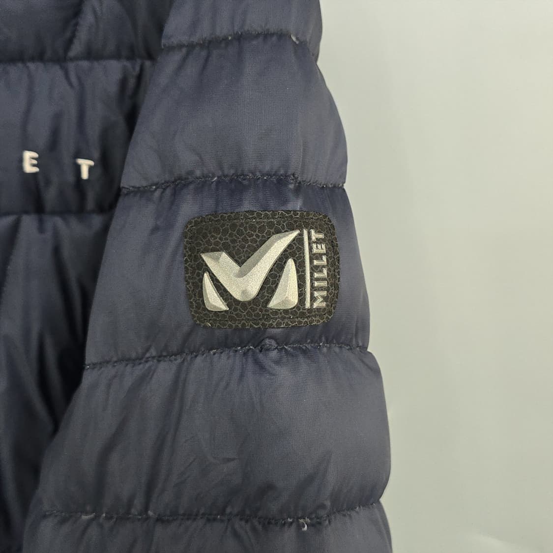 밀레(Millet) 구스다운 경량 패딩 100 상품이미지3