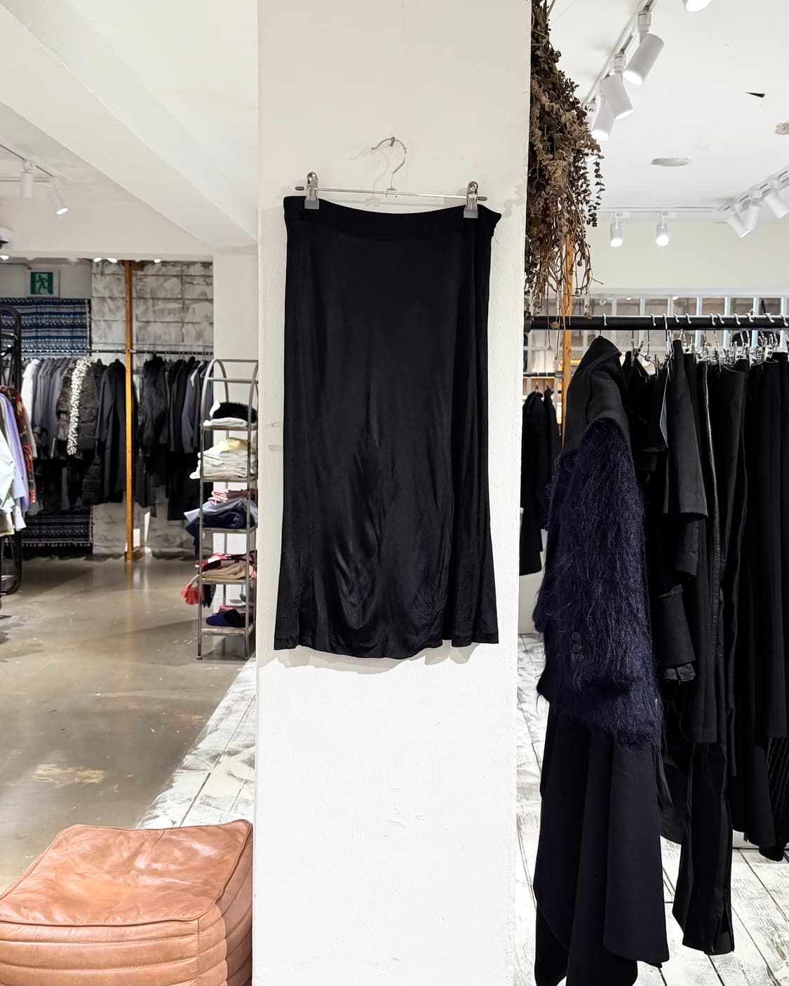 구찌 블랙 레이온 비스코스 미디스커트 상품이미지1