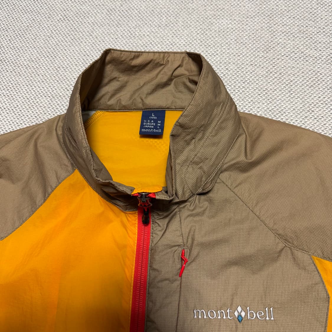 몽벨 초경량 바람막이 상품이미지2