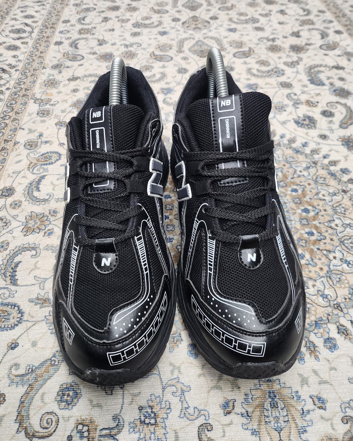 뉴발란스 1906R 블랙 실버 메탈릭 250mm 상품이미지1