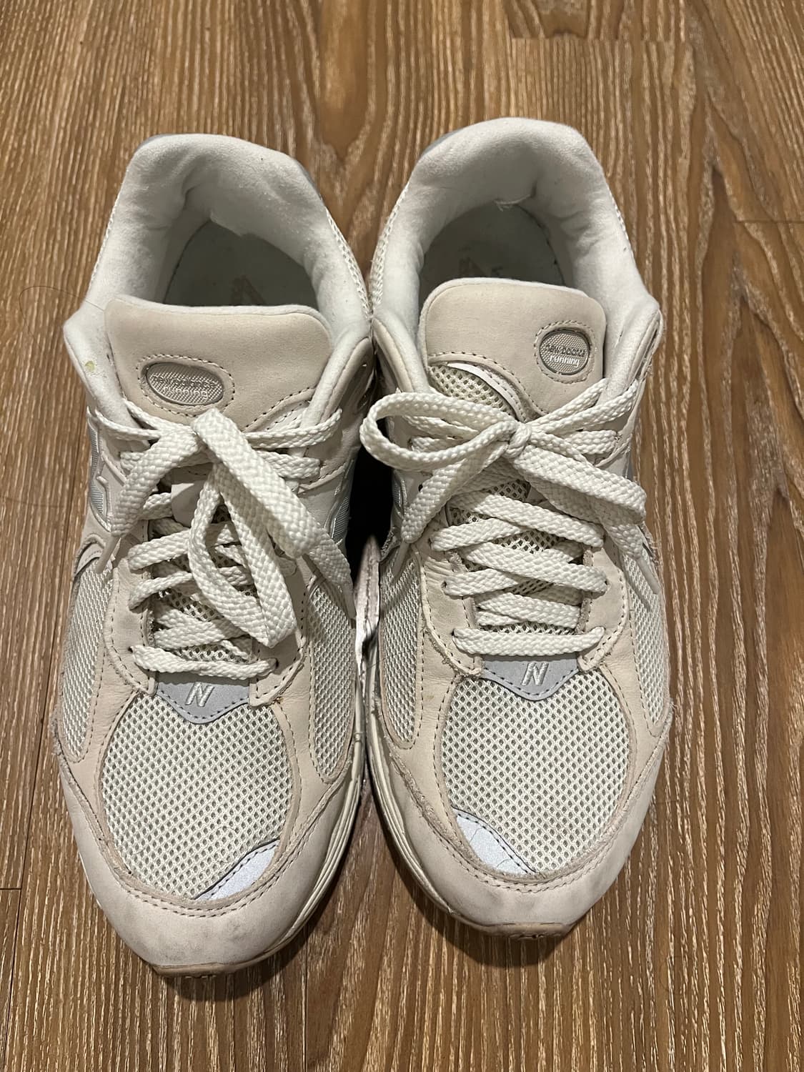 뉴발란스 2002R 베이지 상품이미지1