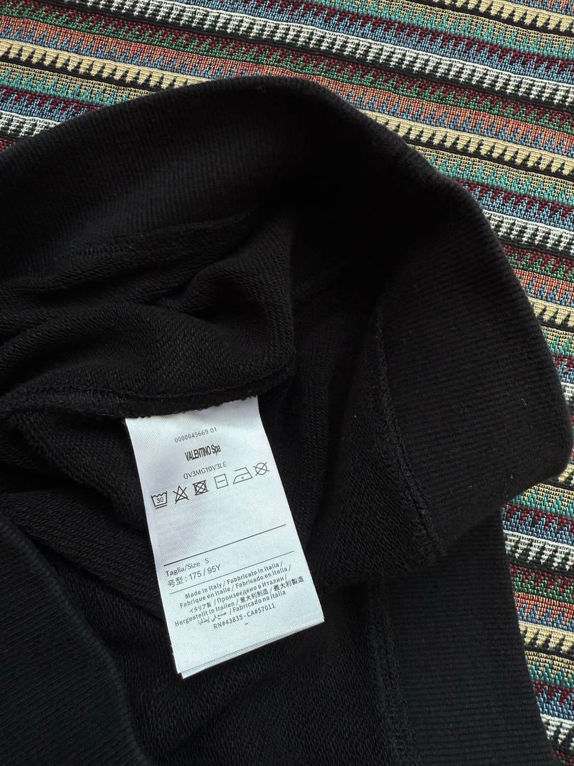 발렌티노 로고 맨투맨 상품이미지3