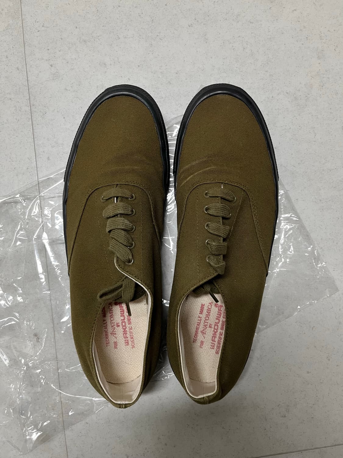 [275] 와쿠와 / 올리브 & 검솔 (1950s 텐트 클로쓰) 상품이미지3