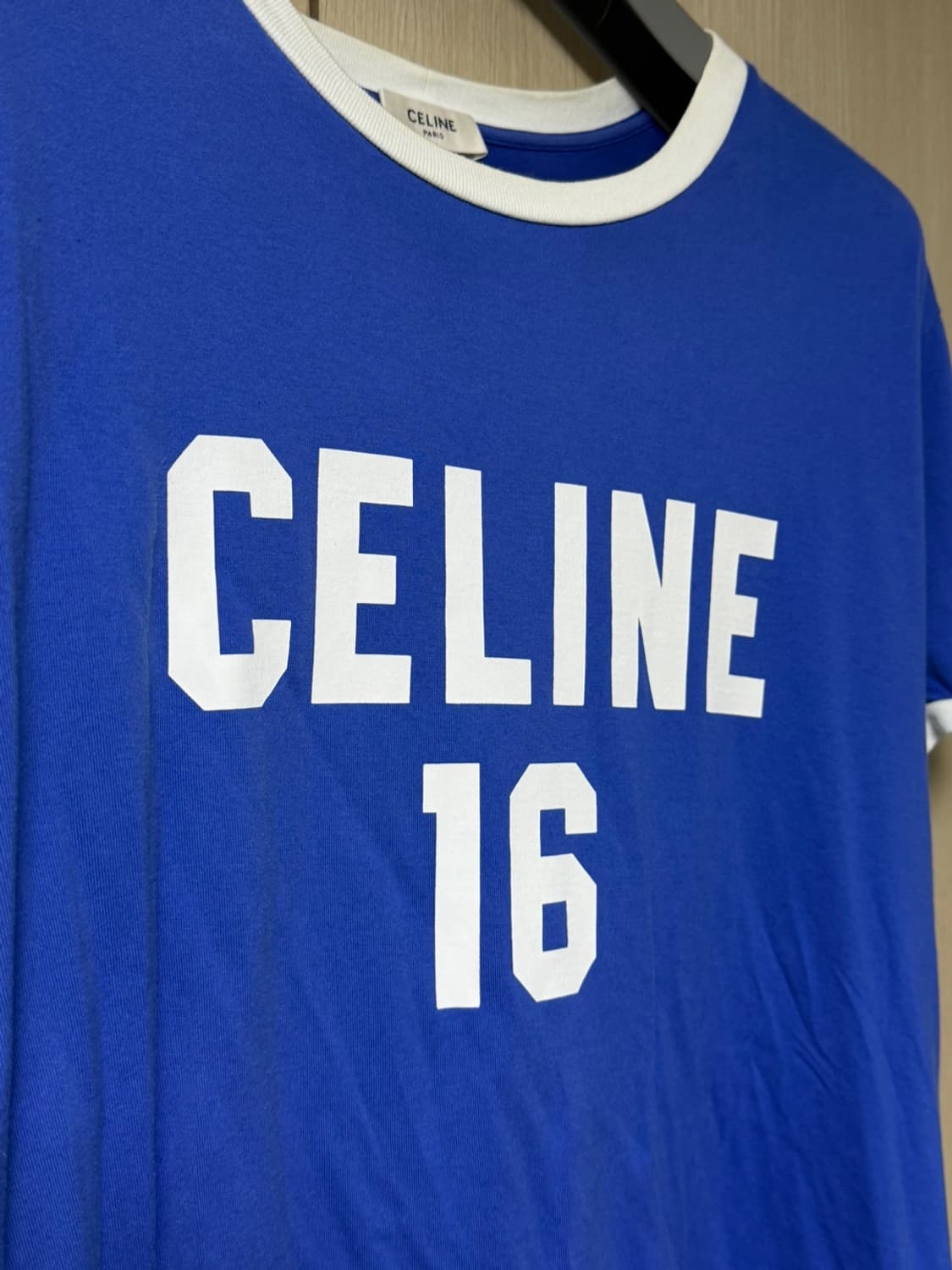 [L] 셀린느 나그랑 로얄블루 16 레터링 반팔티셔츠 상품이미지3