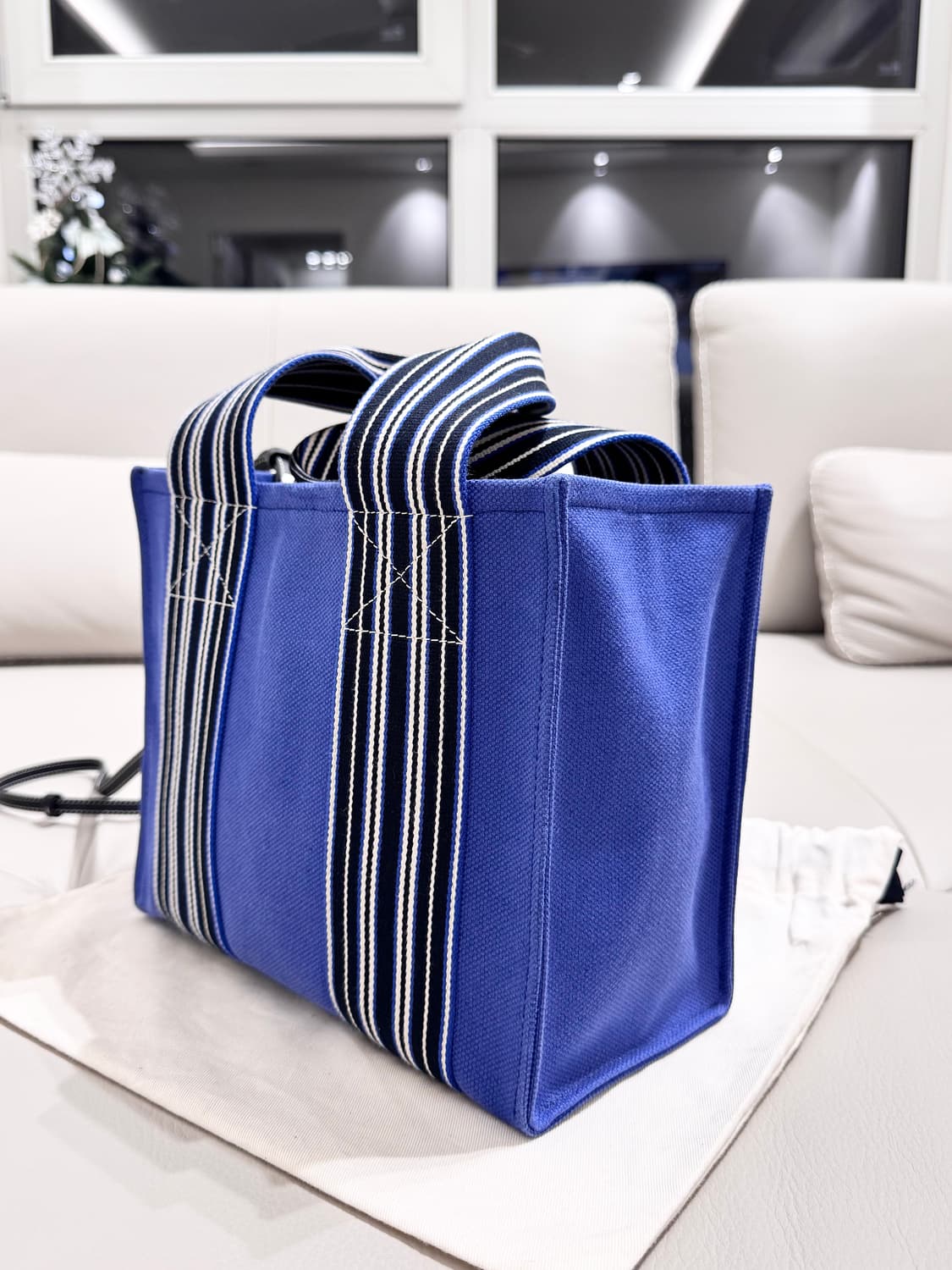 로로피아나 수트케이스 스트라이프 미니 상품이미지2