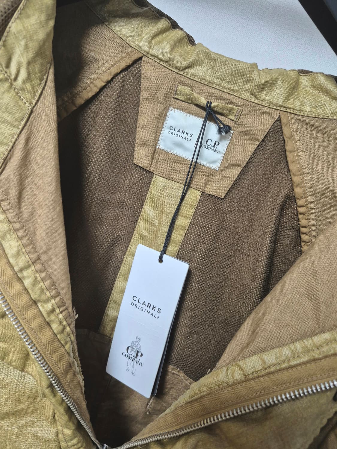 C.P. Company X 클락스 콜라보 아노락 자켓 상품이미지4