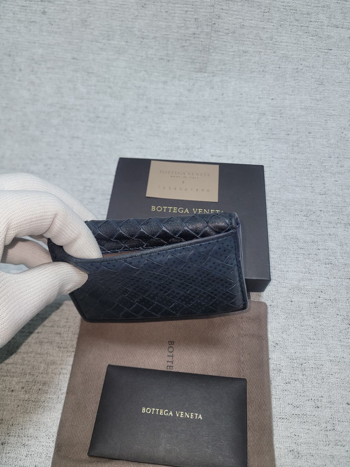보테가베네타 반지갑 팝니다 상품이미지3