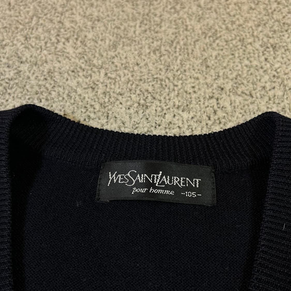 Y.S.L 입생로랑 베스트 니트 상품이미지3