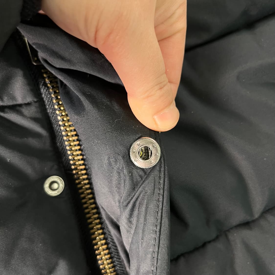 100 데우스엑스마키나 푸퍼 패딩 조끼 상품이미지4