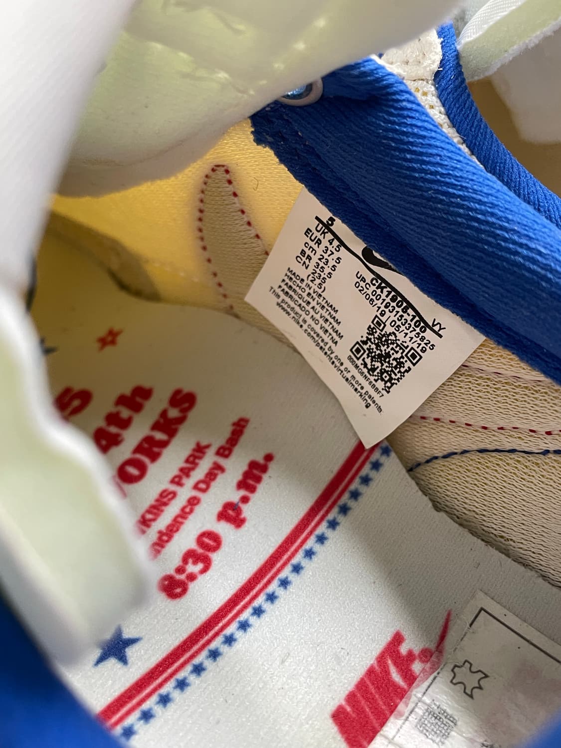 나이키 x 기묘한이야기 235size 상품이미지4