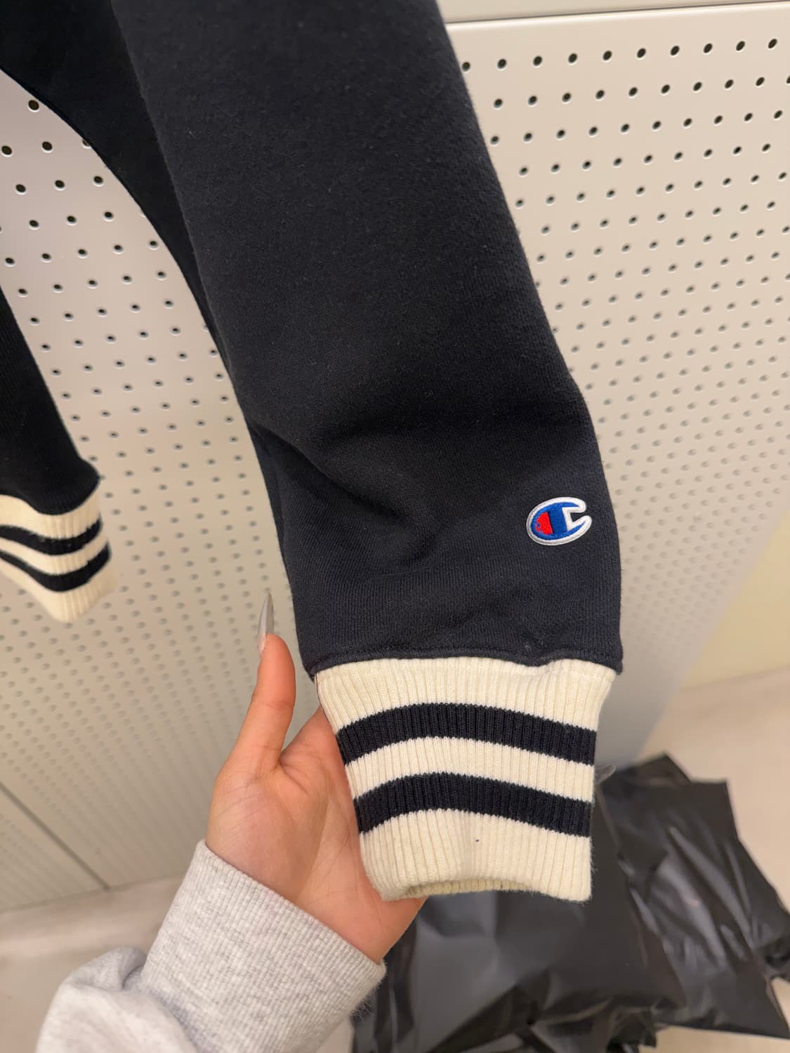 챔피온 리버스위브 PHYS.ED 맨투맨 U1048 상품이미지4