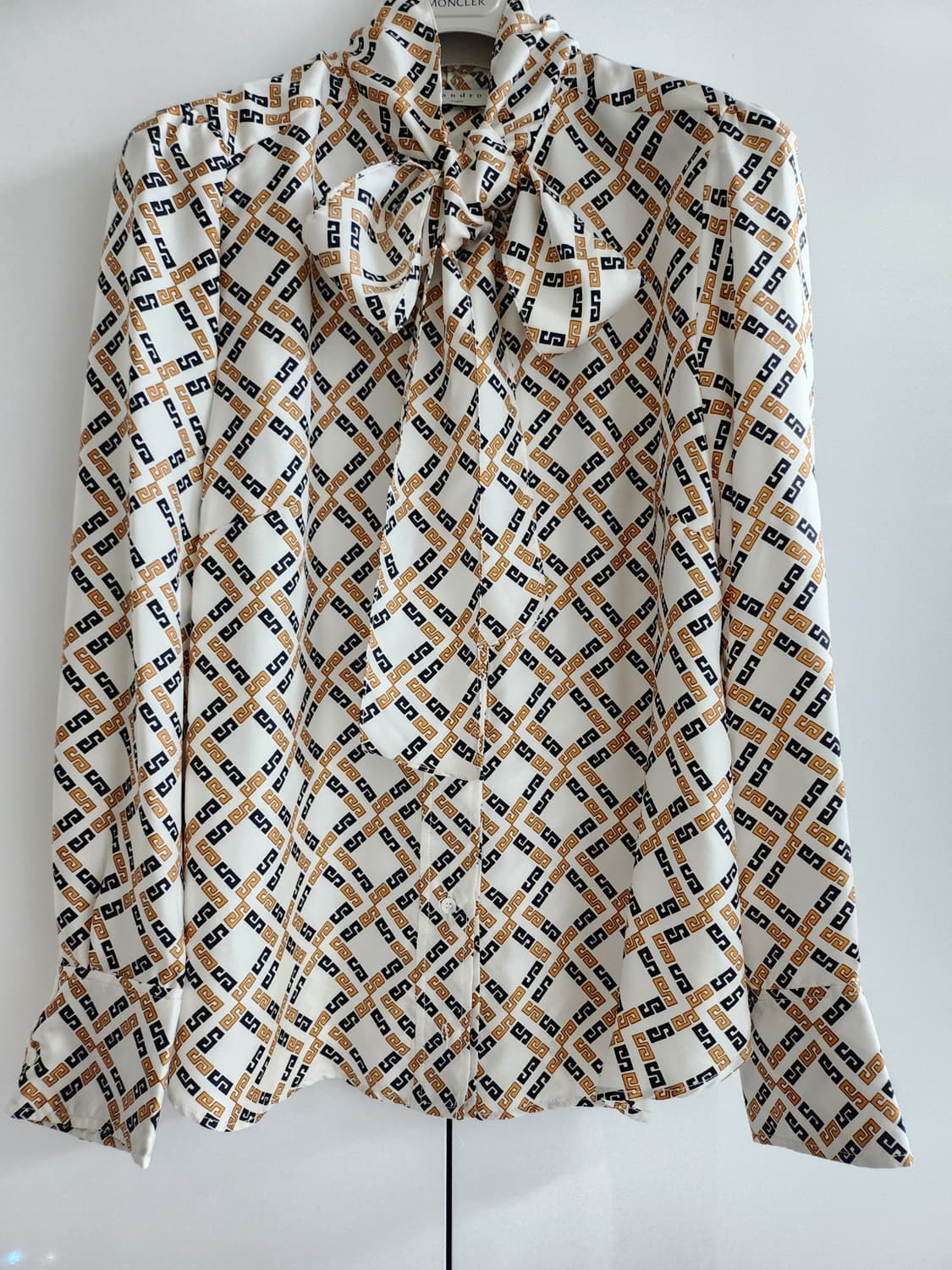 산드로 실크 여성 셔츠 블라우스 상품이미지1