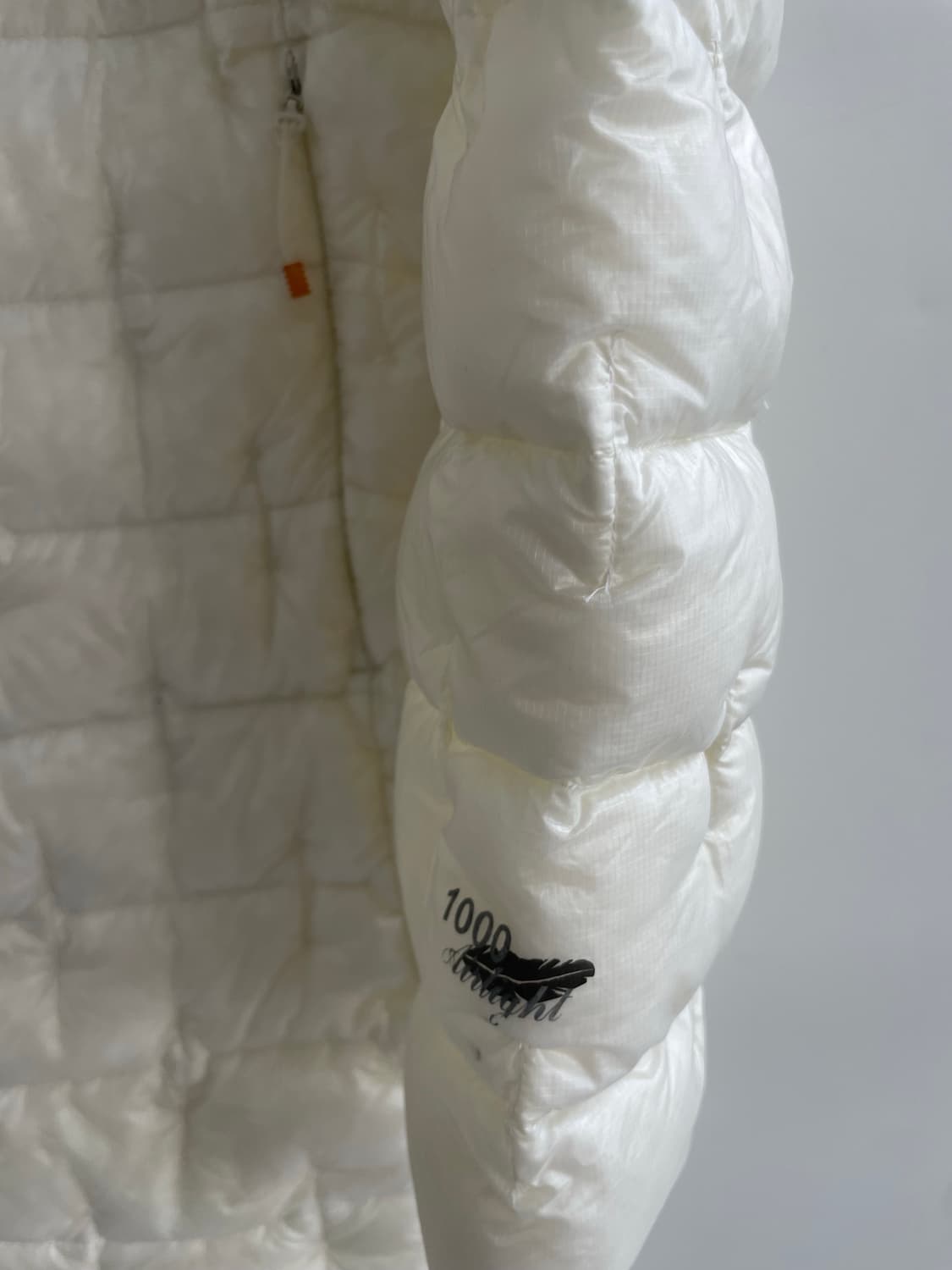 몽벨 Mont-bell 1000필파워 여성 구스다운 패딩 L (100) 상품이미지3