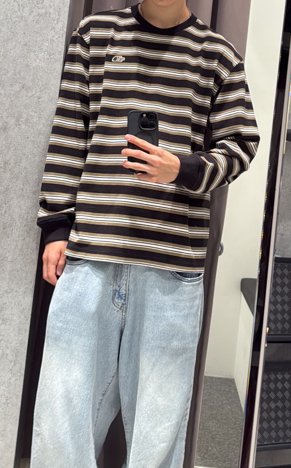 노스페이스 이지온 스트라이프 롱슬리브 R/티셔츠 블랙 - 25FW 상품이미지3