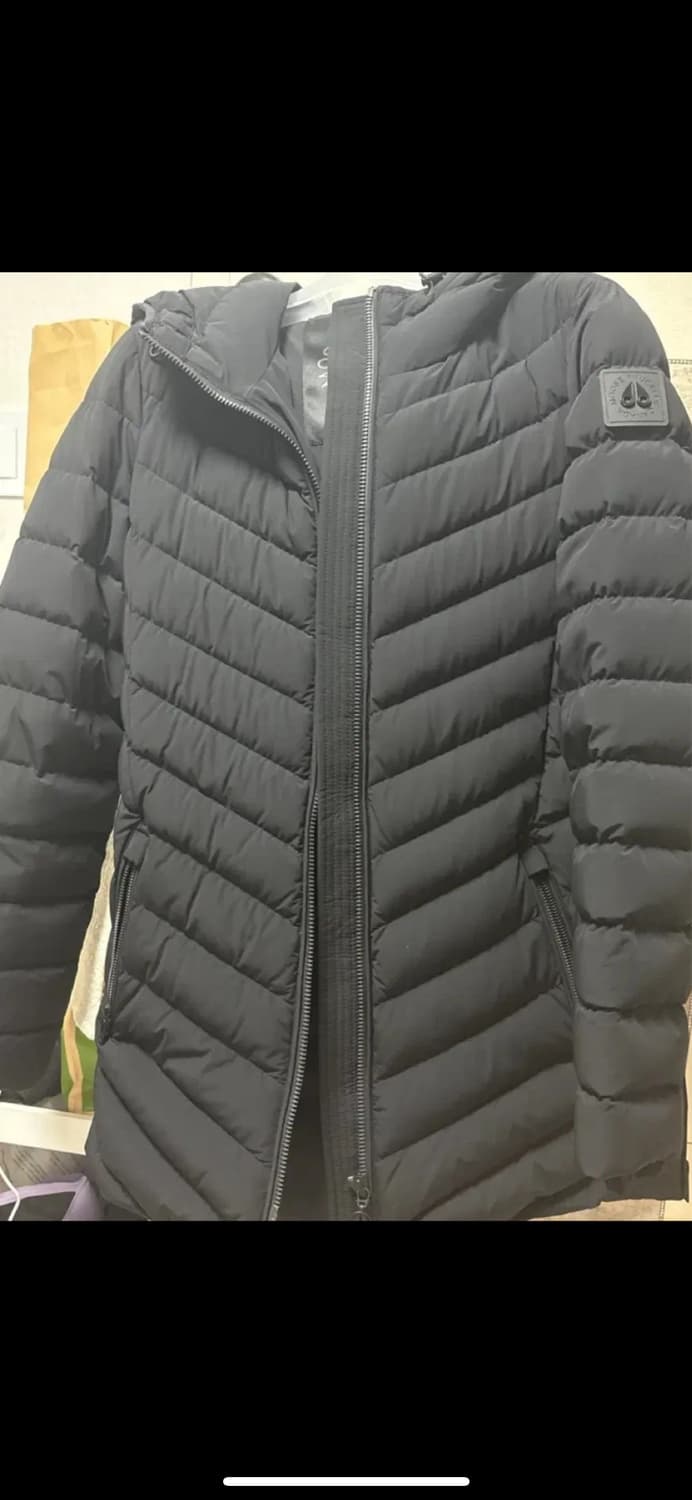 무스너클 경량패딩 새상품 상품이미지1