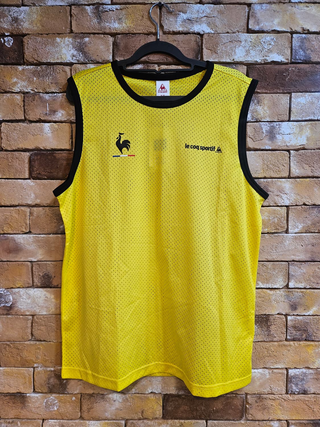 새상품)르꼬끄 스포츠 옐로우 민소매 95(M) 상품이미지1