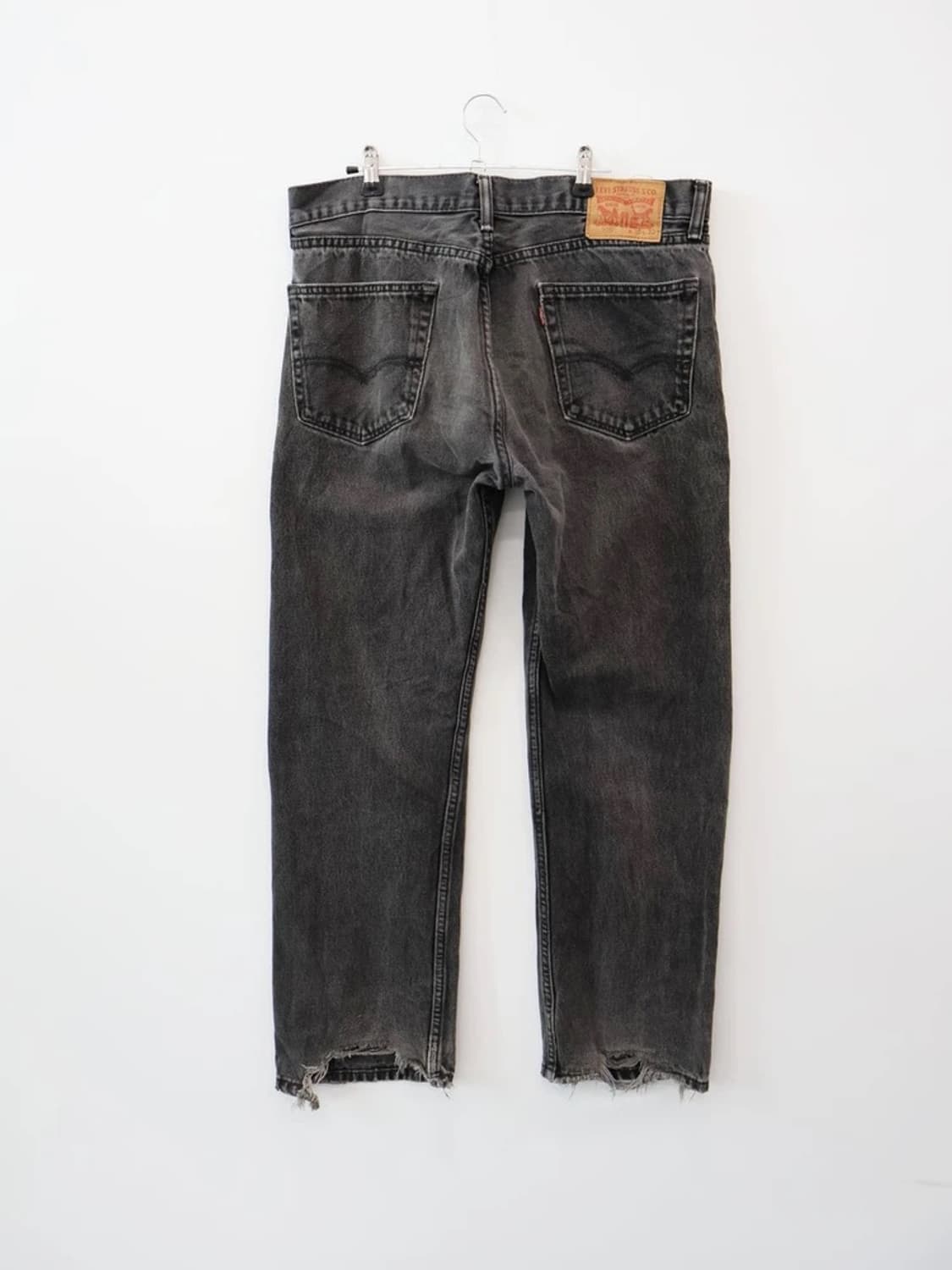 Levi’s 505 Black Washed Denim Pants 상품이미지6