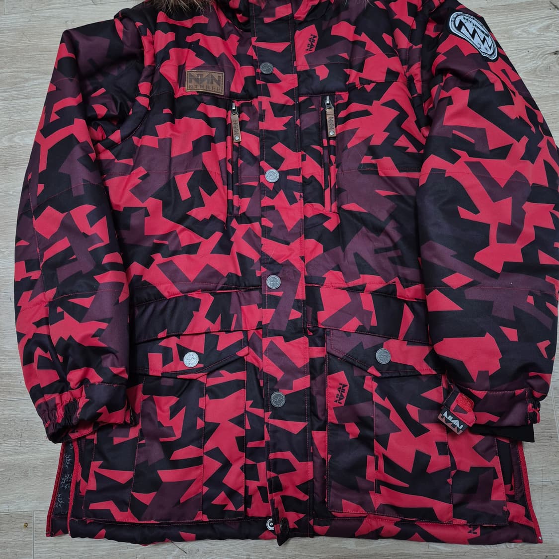 NTHREE 카모 패턴 퍼후드 스노우보드 스키점퍼 M(95) 상품이미지3