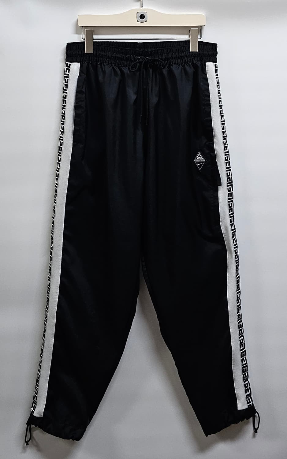 나이키 지아니스 트랙조거팬츠 XL 상품이미지1