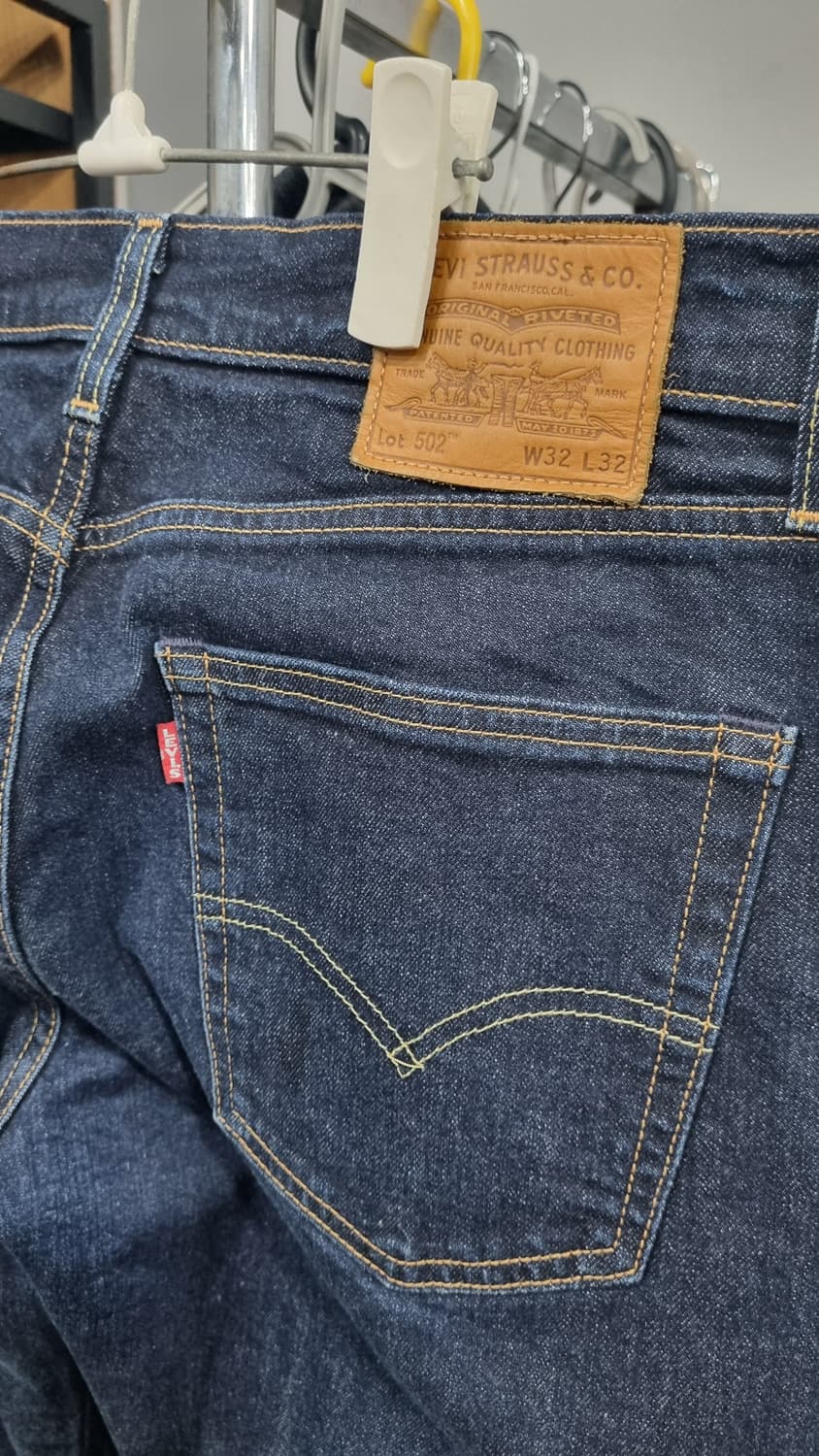 LEVIS 502 프리미엄데님 남성용 진청바지 33size 사용감 없음 상품이미지4