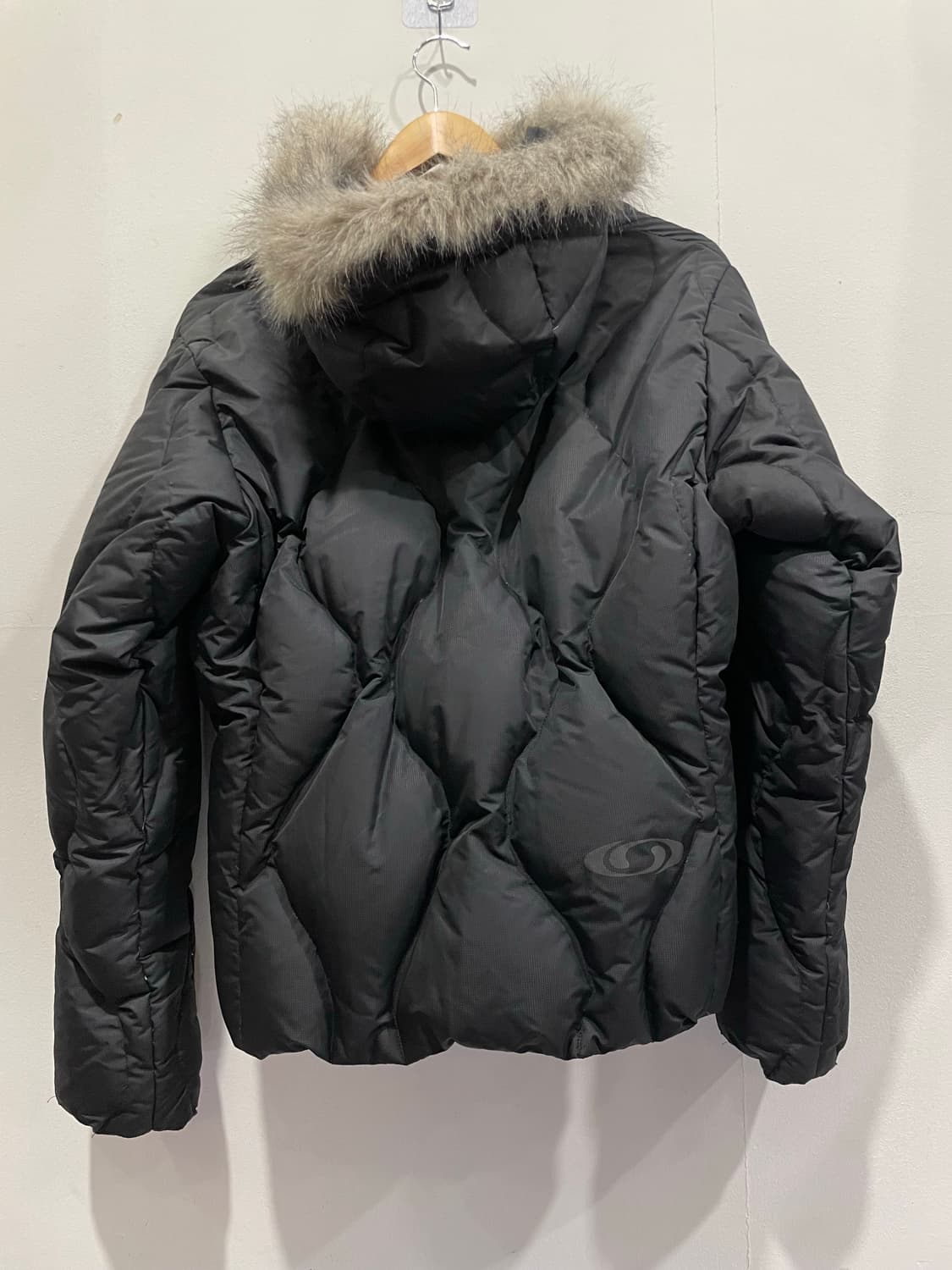 Salomon 살로몬 다운 퀼팅 패딩 M 사이즈 상품이미지2