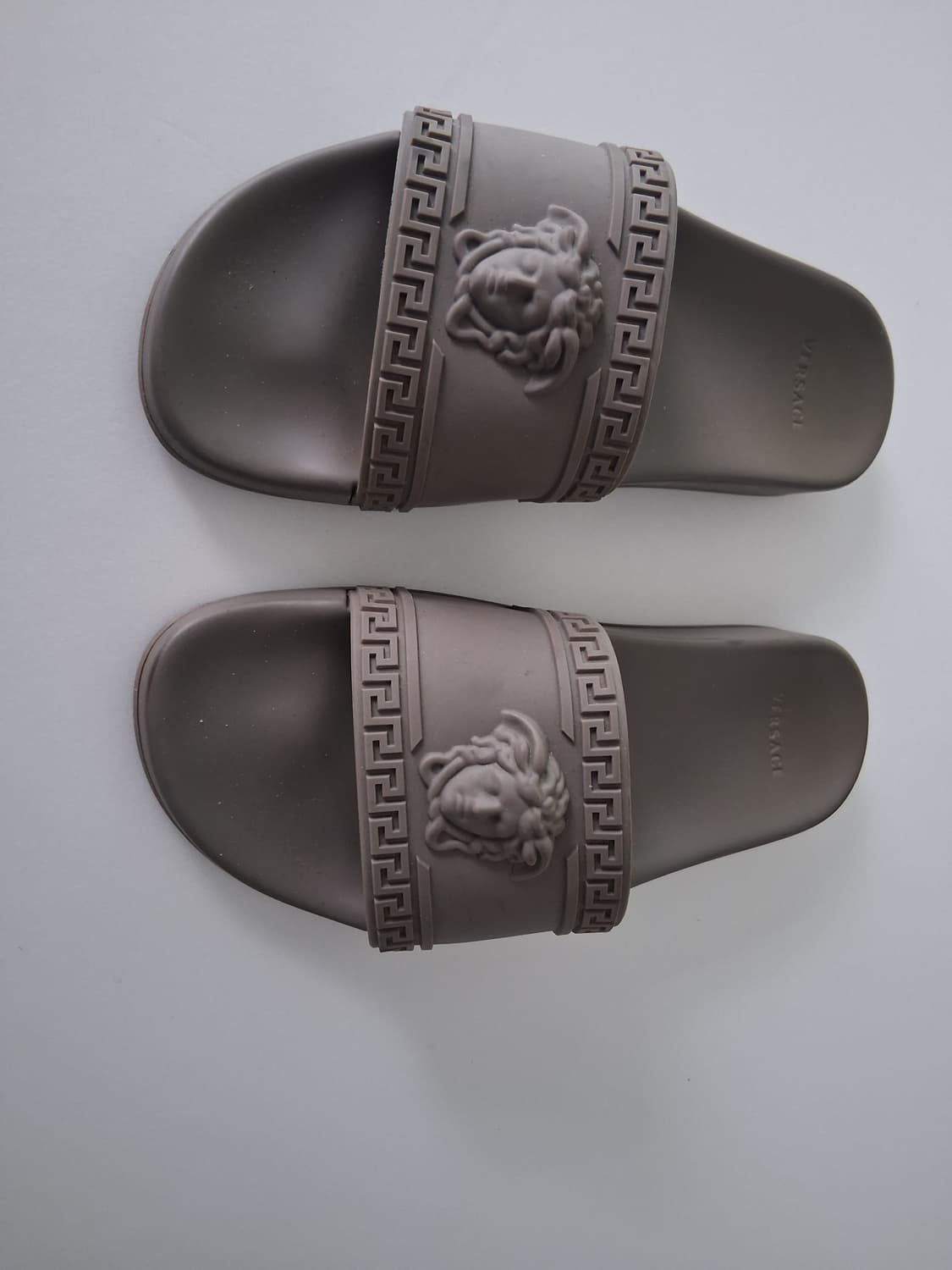 Versace 베르사체 팔라쪼 메두사 슬리퍼 박스풀셋 상품이미지2