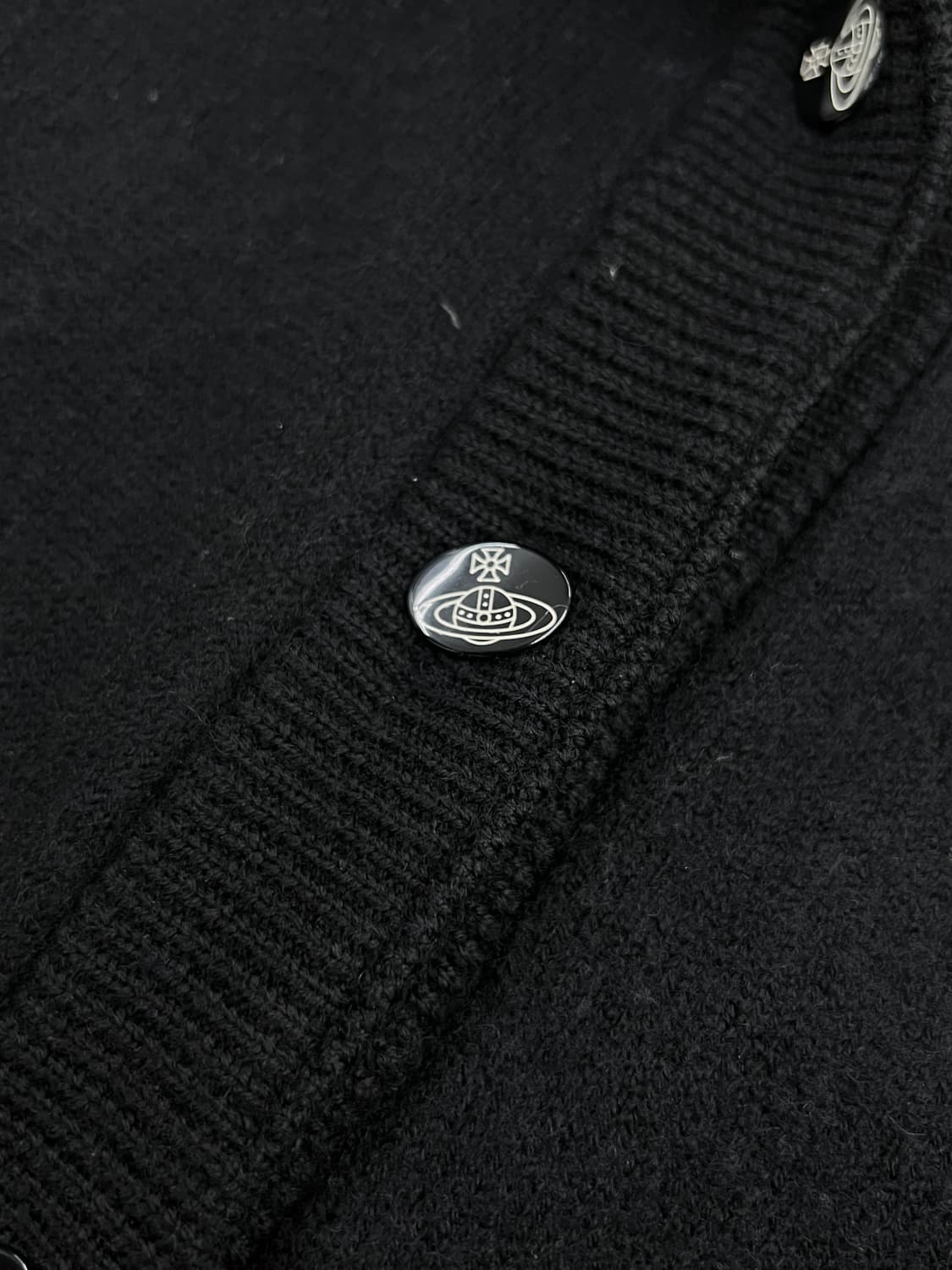 비비안 웨스트우드  롱카라 가디건 상품이미지4