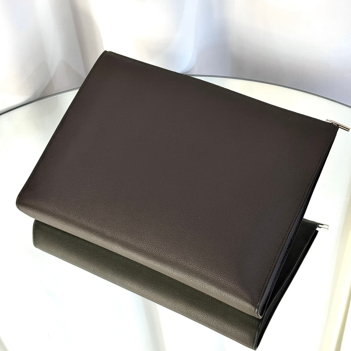 [새상품급] 에르메스 지펭고 GM 토일리트리 스탠딩 클러치 그리메이어 상품이미지2