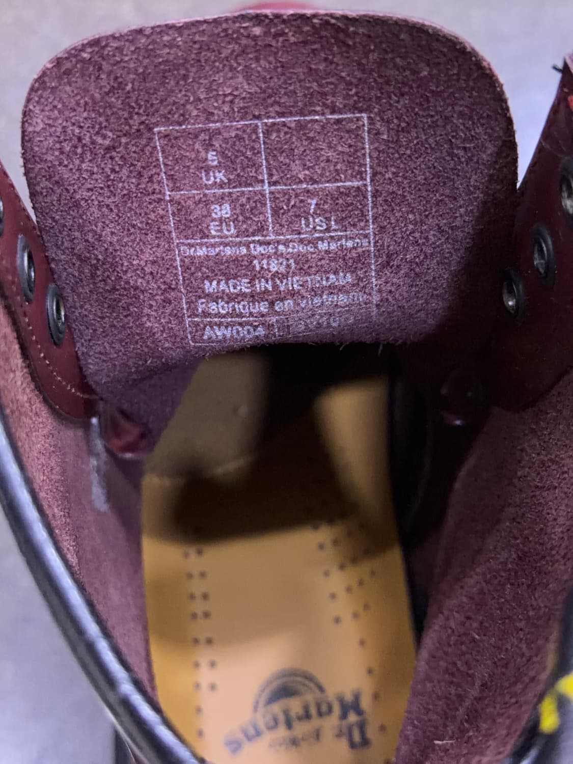 닥터마틴 11821 체리레드 8홀 워커부츠 240 상품이미지9