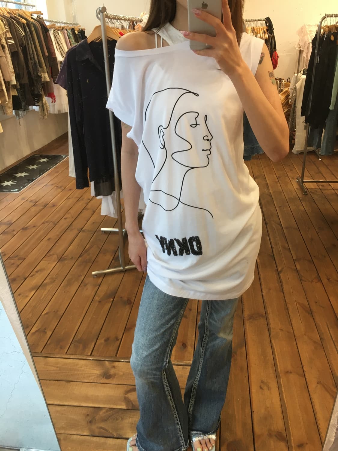 DKNY 화이트 큐빅 반팔 상품이미지7