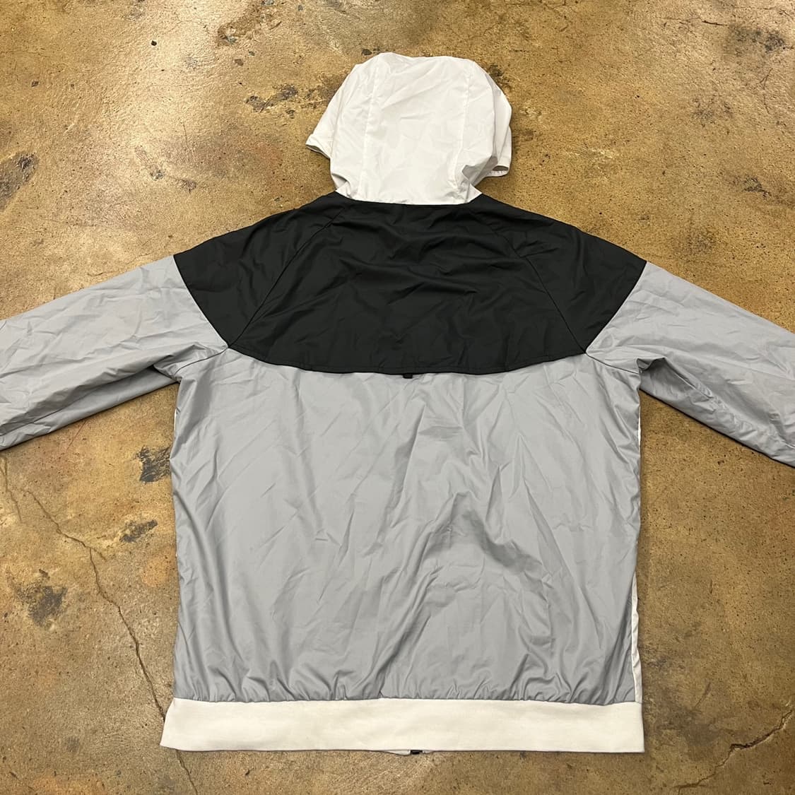 [정품/L] 나이키 바람막이 자켓 블랙 화이트 그레이 b10 상품이미지4