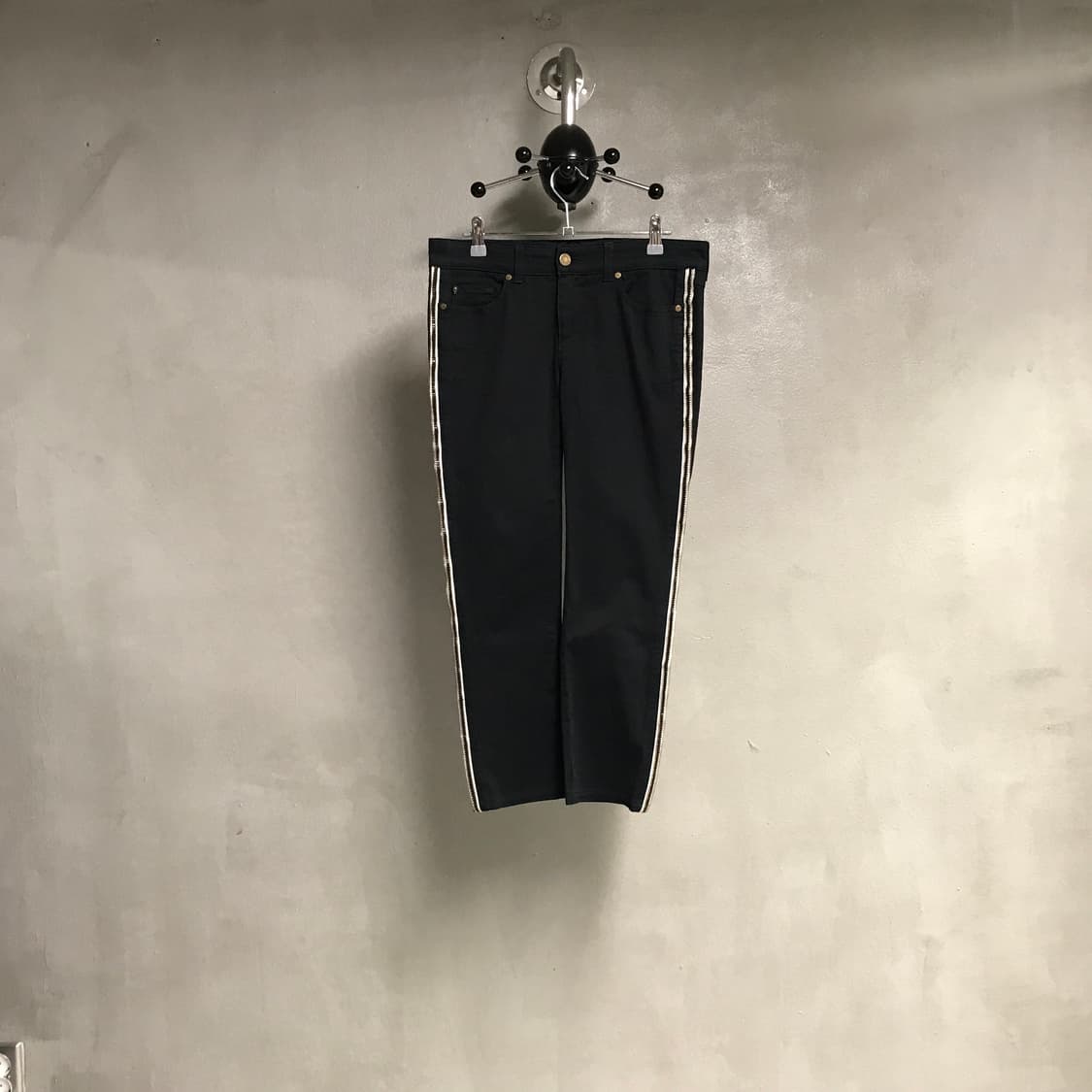 알렉산더 맥퀸 블랙 팬츠 40(W) 상품이미지1