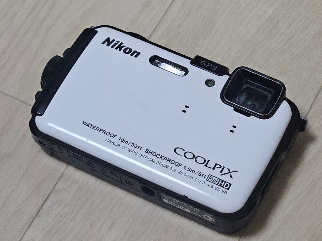 NIKON COOLPIX AW100 화이트 상품이미지1