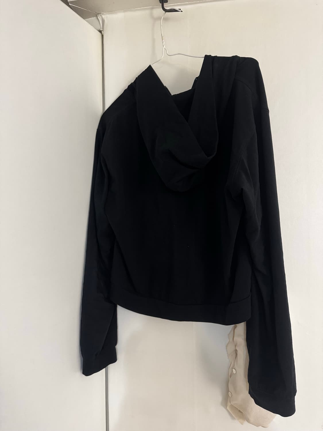 머듈 후드집업 블랙 상품이미지2