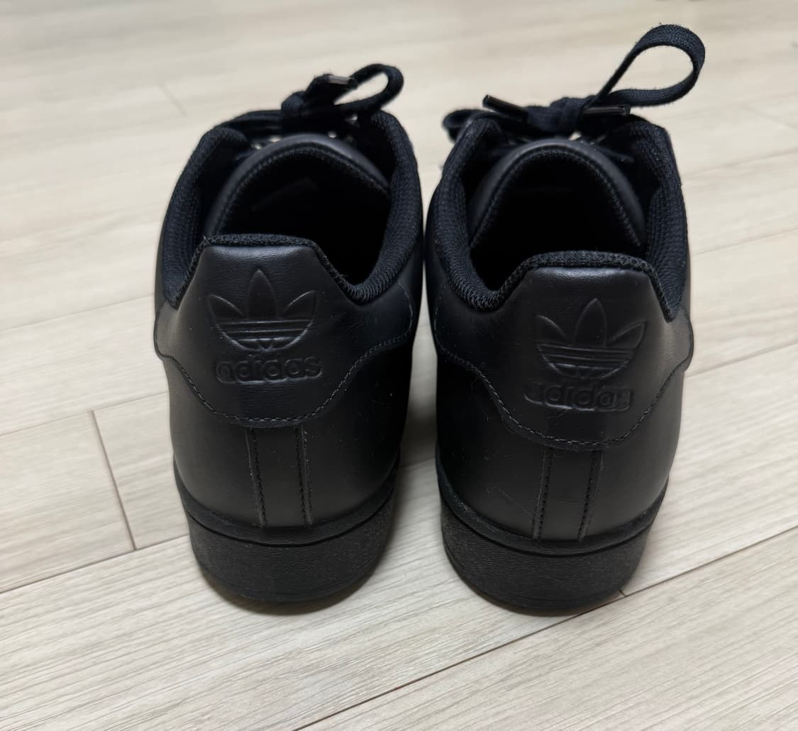 [285] 아디다스 슈퍼스타 트리플 블랙 상품이미지4