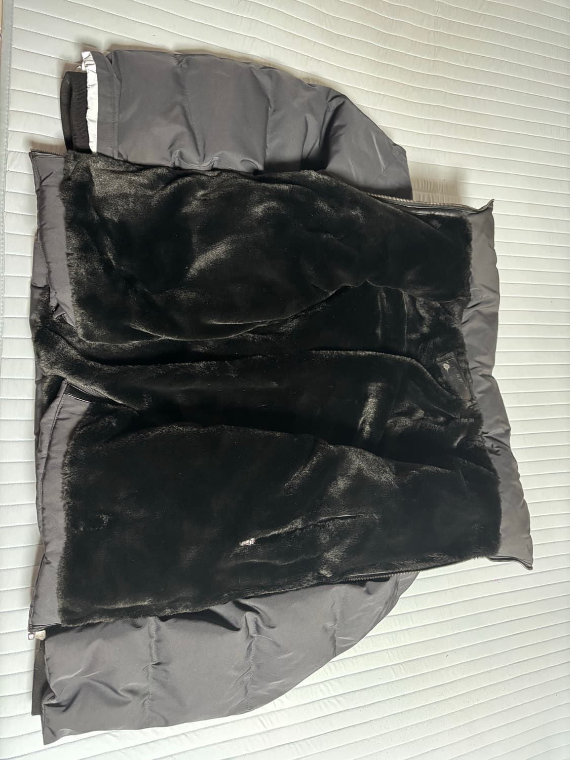 질스튜어트 뉴욕 미니멀 숏패딩L 상품이미지4