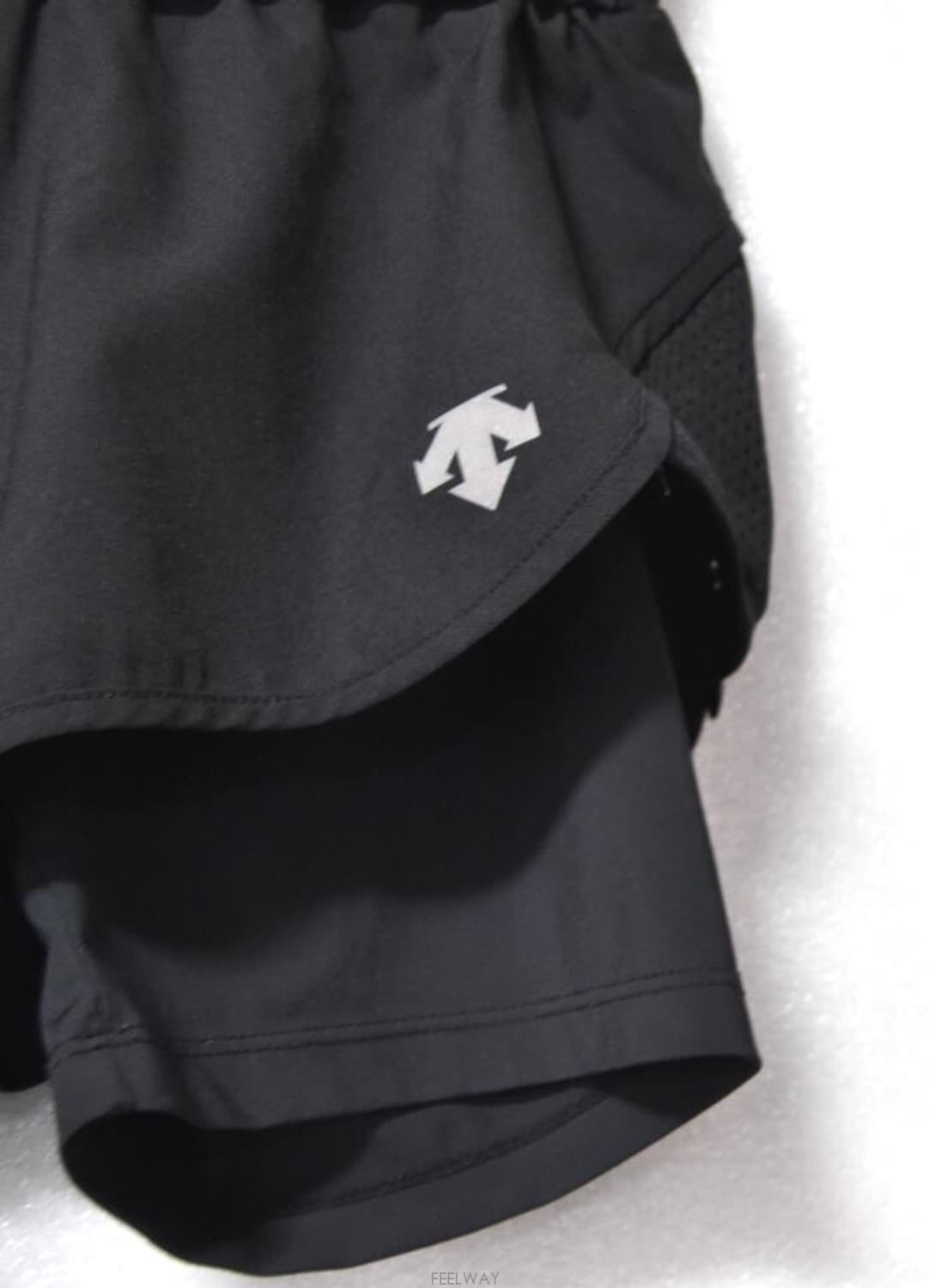 데상트/여성우븐투웨이레깅스숏팬츠(허리26) 상품이미지4