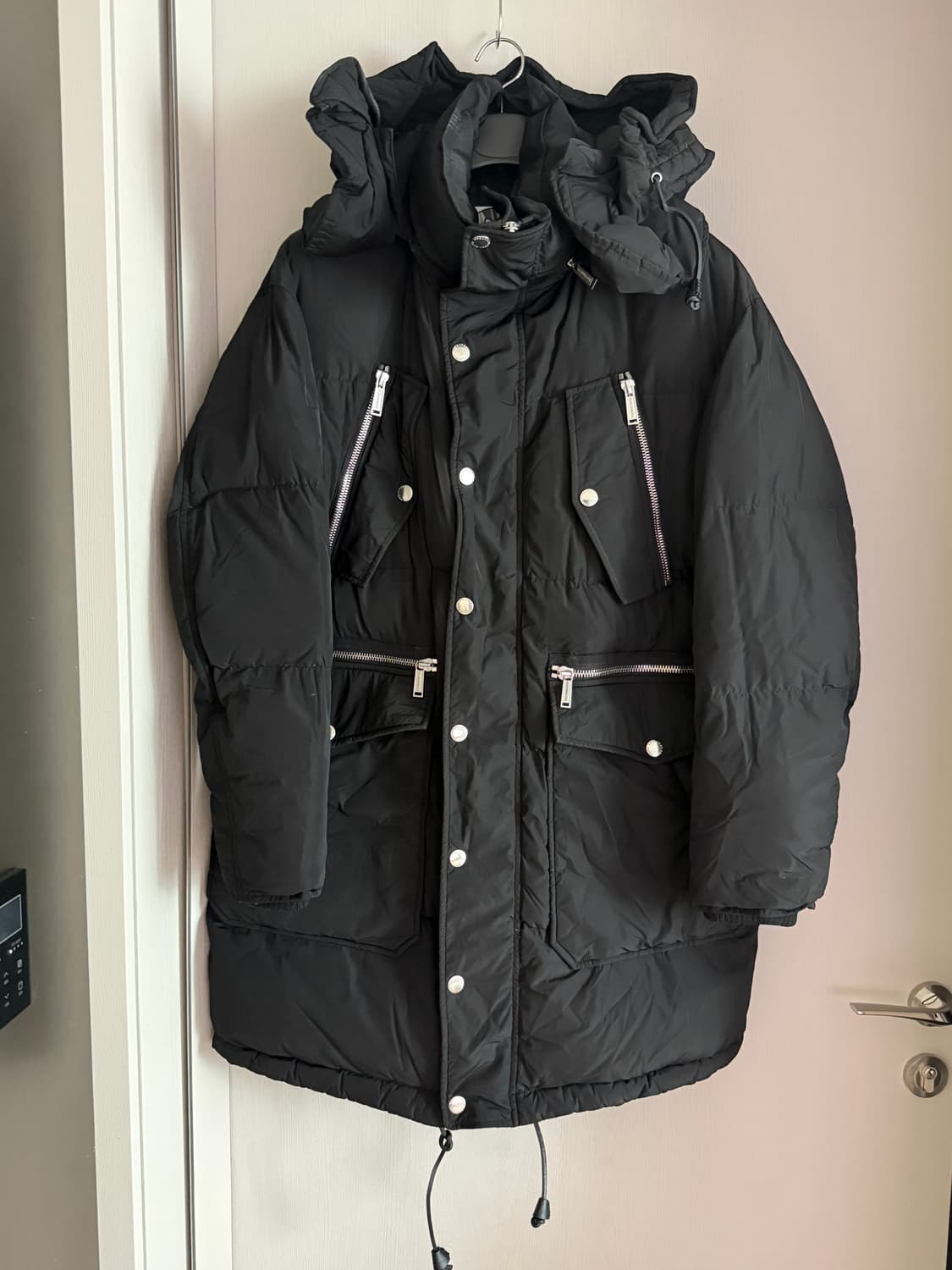 디스퀘어드 대장패딩 와이어후드50 상품이미지1