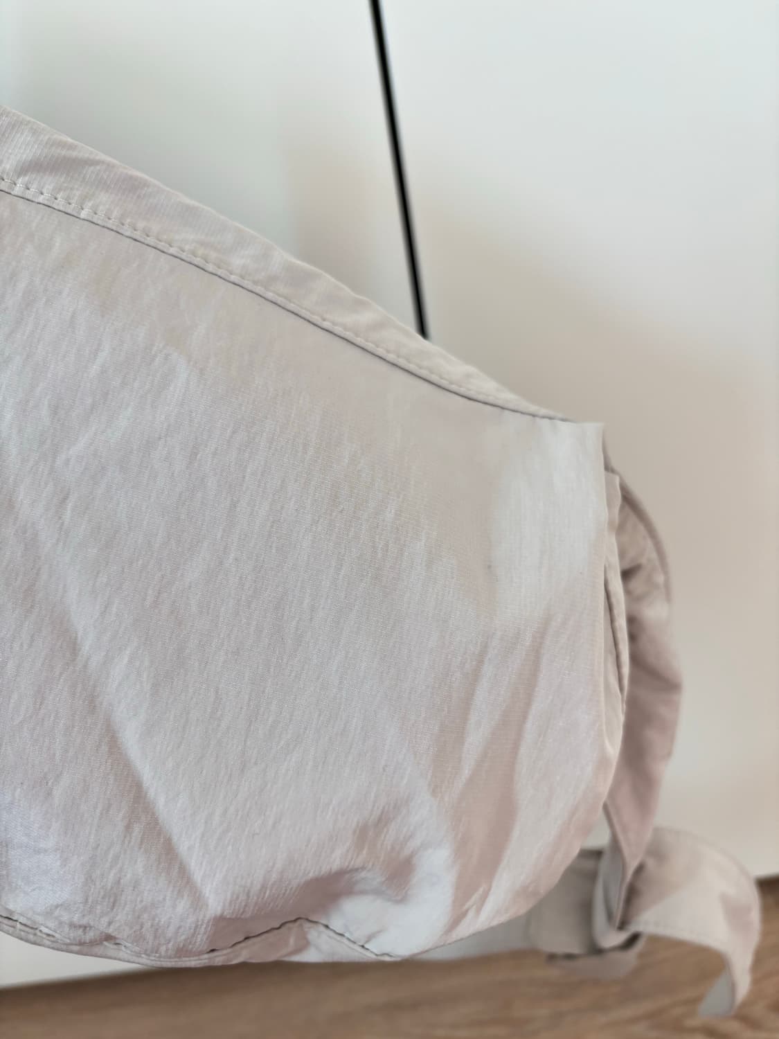 코스 새들백 라이트그레이 상품이미지4