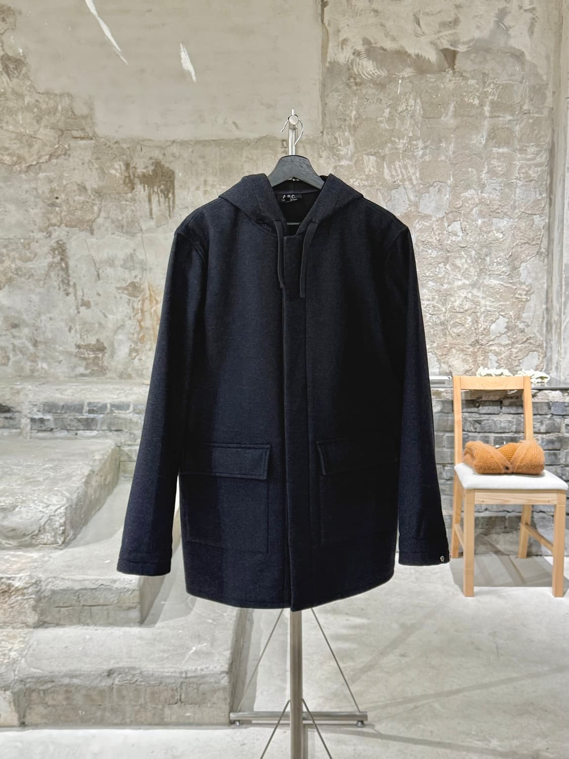 아페쎄 딥 네이비 히든 버튼 울 후디 코트 상품이미지1