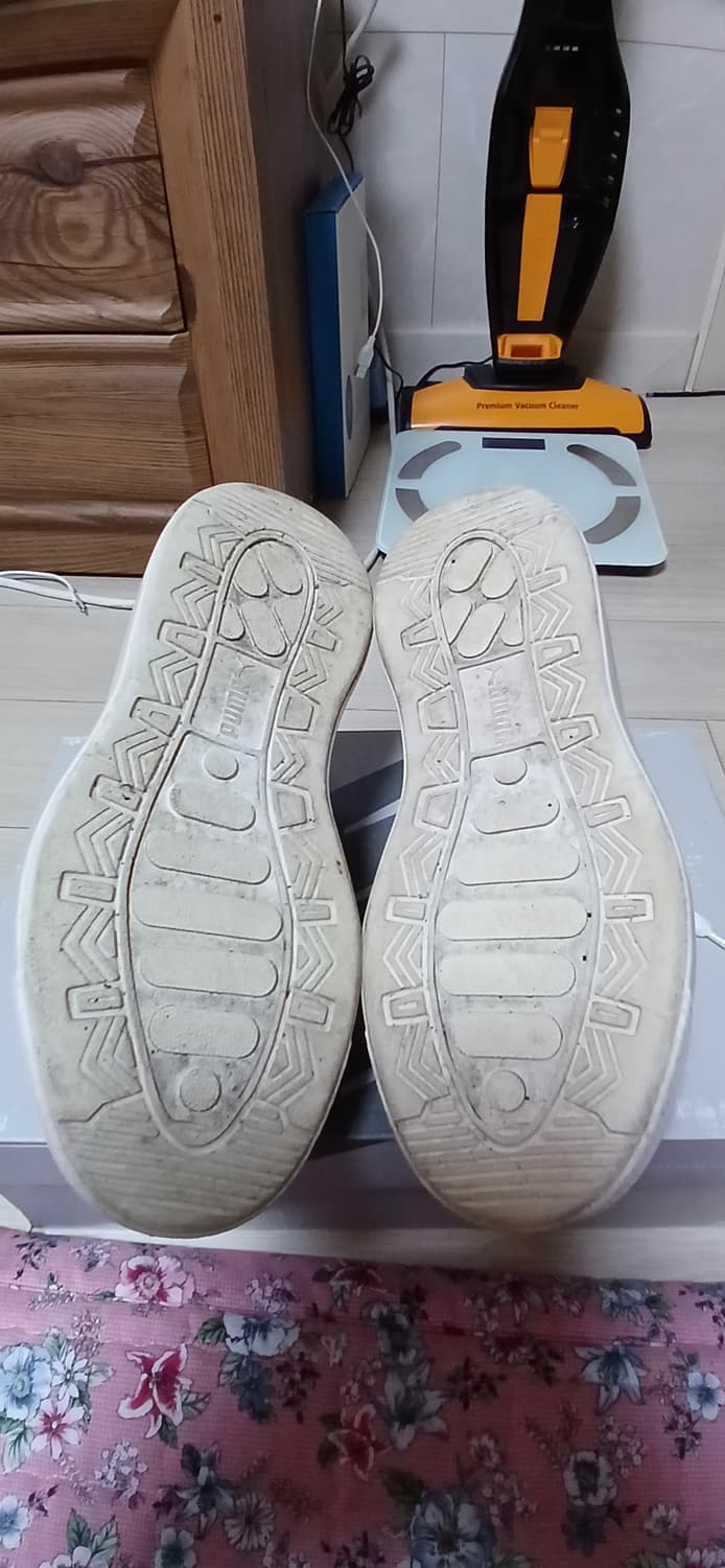 푸마 스니커즈(240mm) 상품이미지6