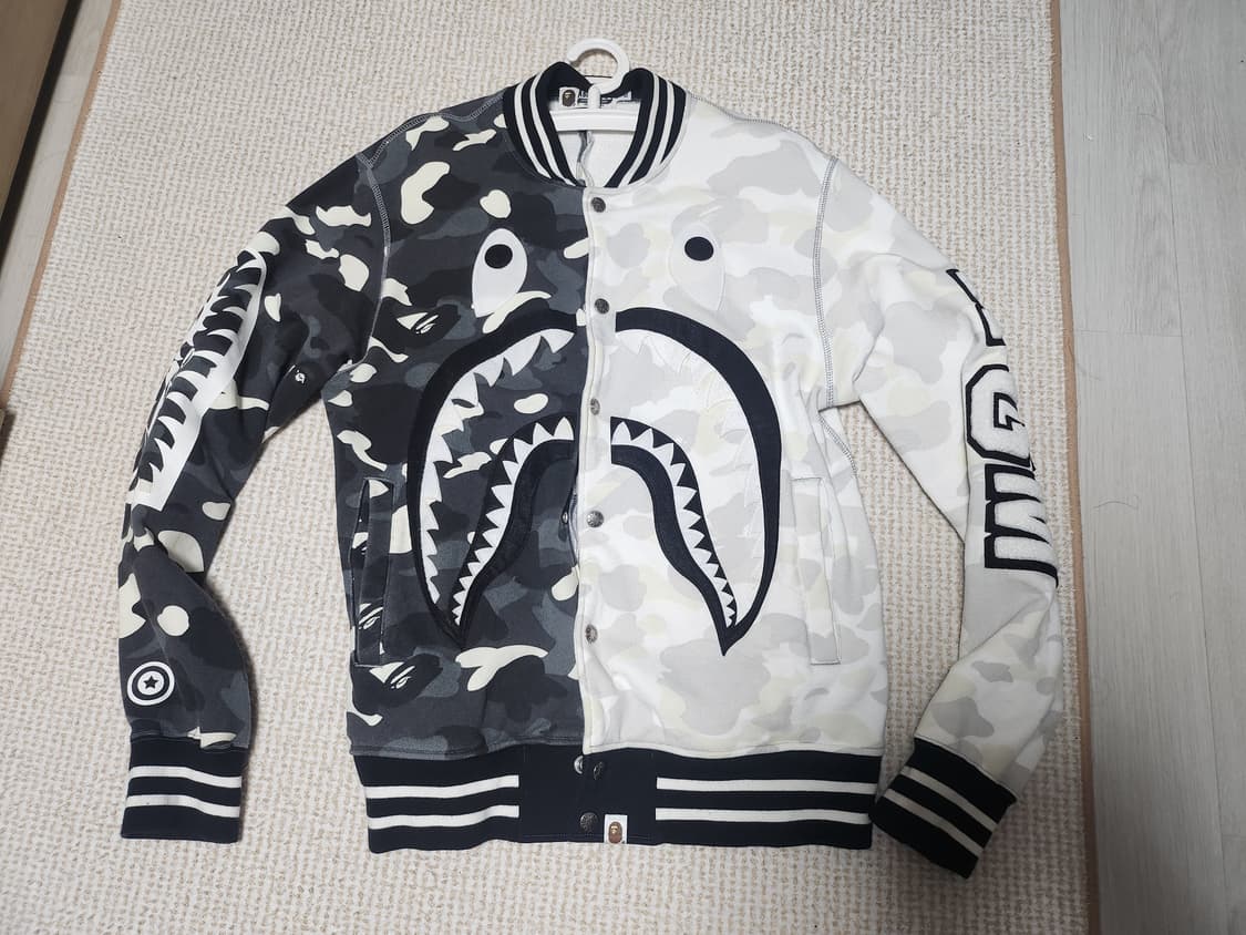 (희귀) 베이프 시티 카모 바시티 자켓 상품이미지2