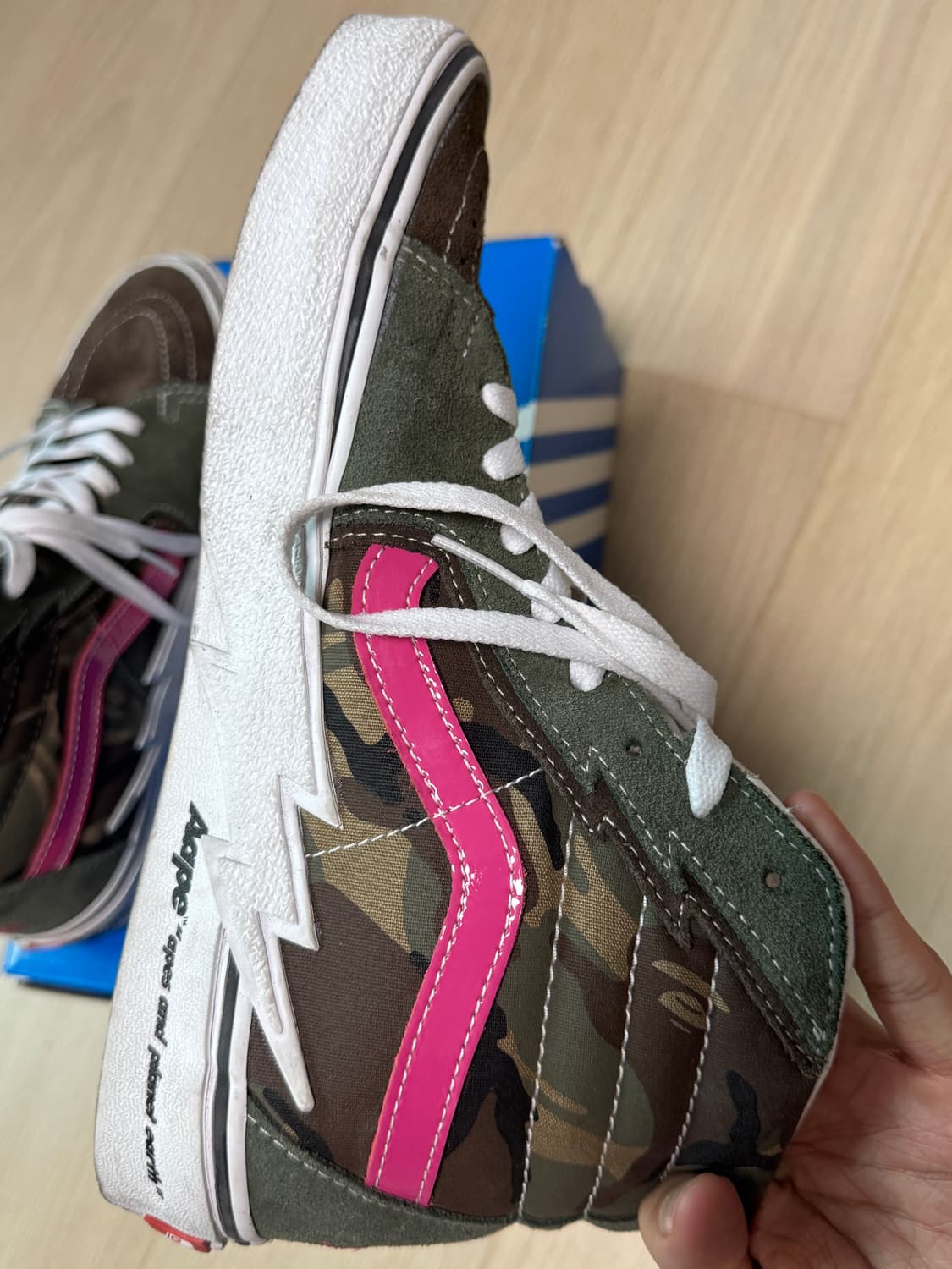 반스 x 에이프 스케이트 하이 볼트 카키 상품이미지7