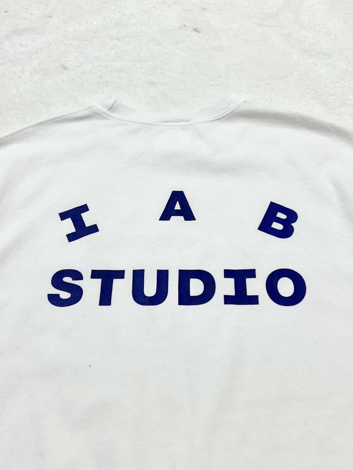아이앱스튜디오 빅로고 화이트 반팔 상품이미지8