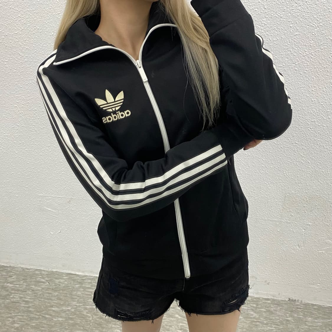 아디다스 여성 유로파 립스 블랙 트랙탑 100 상품이미지1